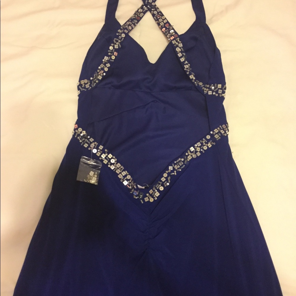 Prom dress - Picture 2 of 3